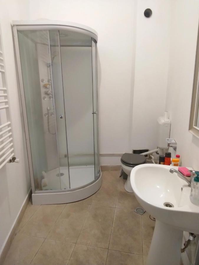 Bucuresti Bucuresti Hostel Екстер'єр фото